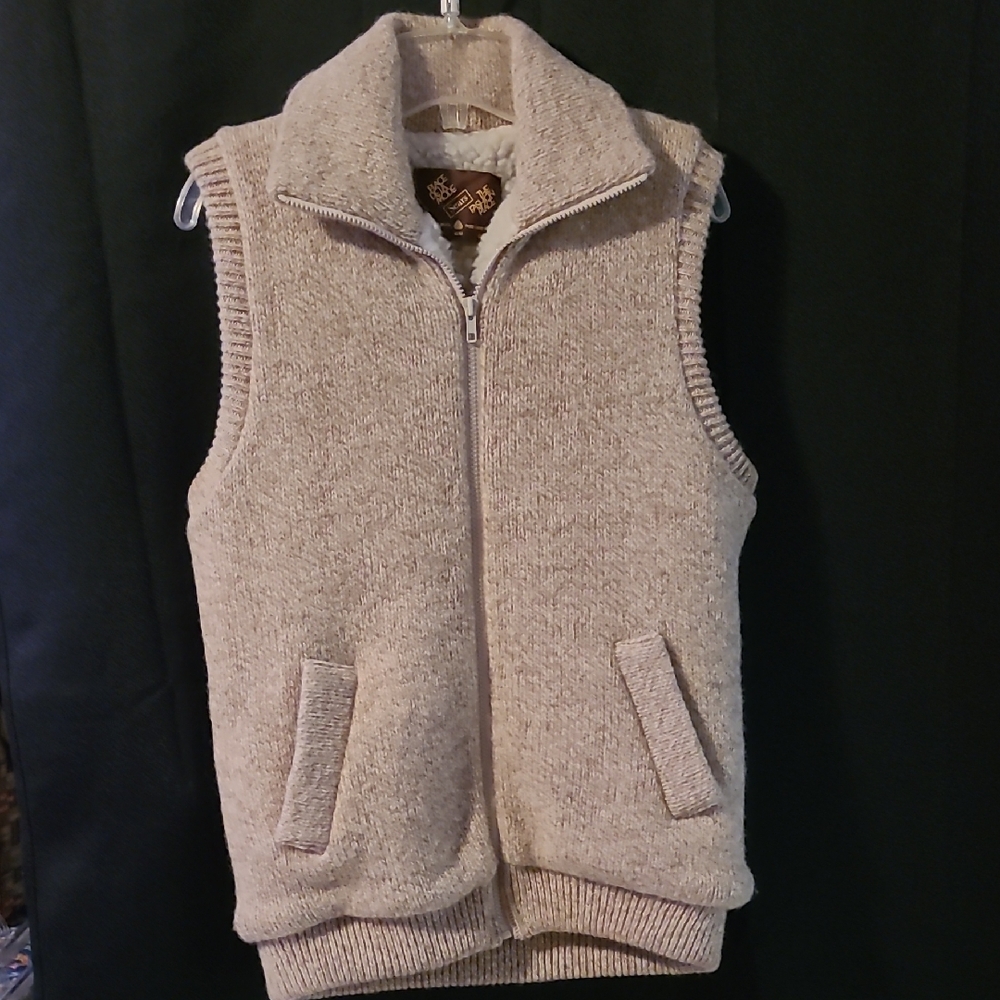 Vintage SEARS: THE FASION PLACE Pure Virgin Wool Cream Sleeveless Zip-Up…